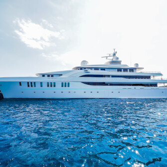 Elements yacht for Charter