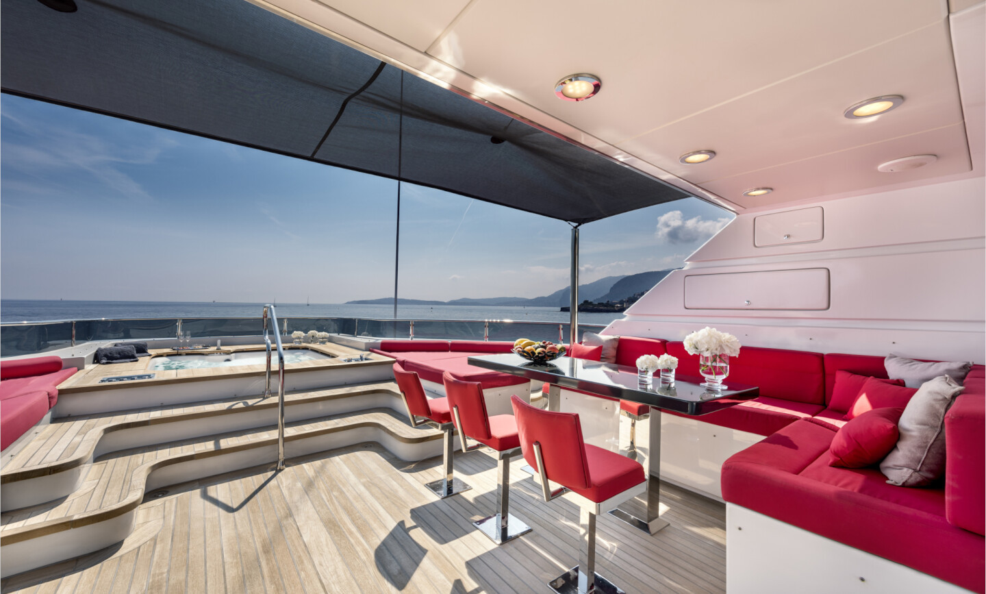 Grayzone yacht for Charter 6